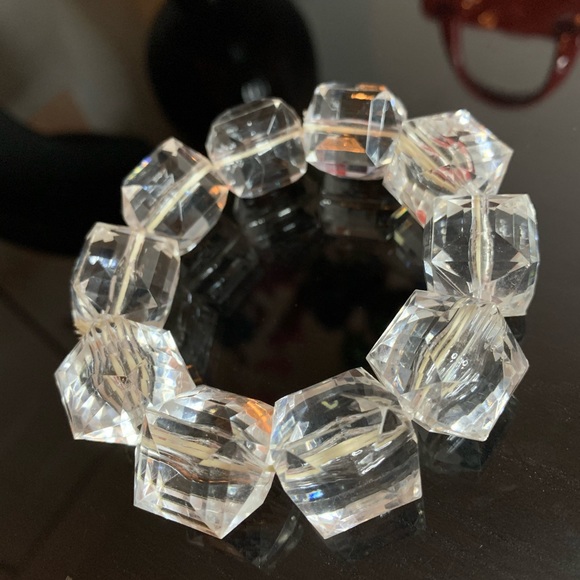 Big clear beads bracelet🤍💎 - Picture 4 of 8